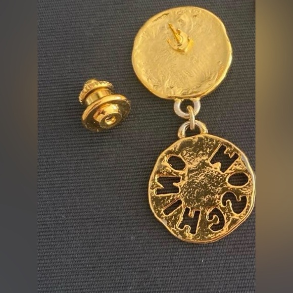 Moschino Gold Plated Brooch - Picture 3 of 3